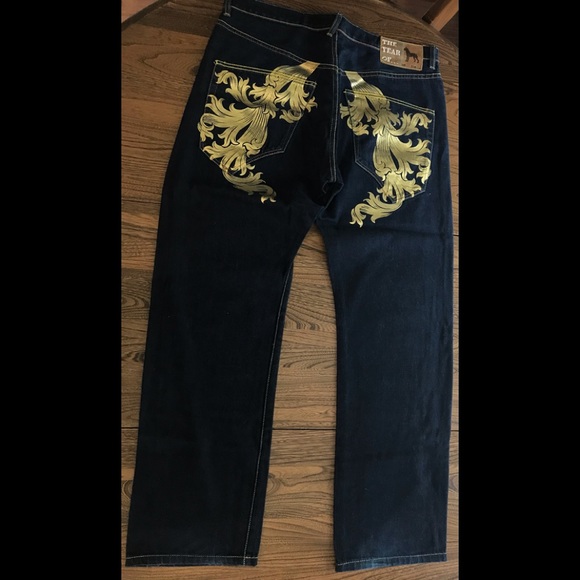 TYO The Year Of…Four Vines indigo Selvedge Denim Jeans
Size 34/34 - Picture 2 of 6